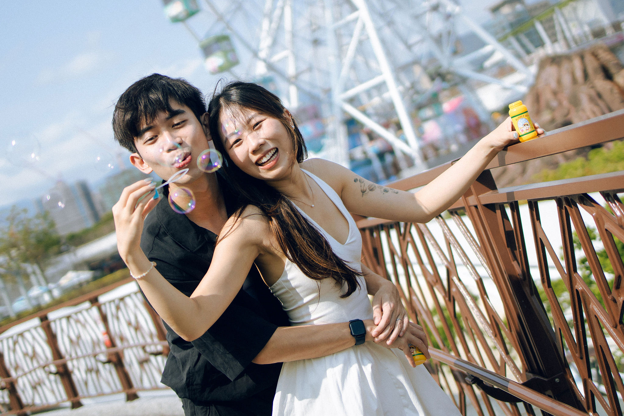 Taiwan Pre-Wedding Photoshoot | Dadaocheng & Children's Amusement Park at Children's Amusement Park pre-wedding photo