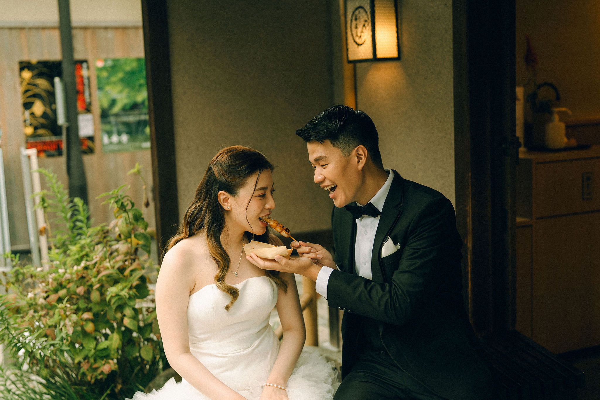 Kyoto Pre-Wedding Photoshoot | Fushimi Inari, Gion & Nara Park at Gion District & Historic Streets pre-wedding photo