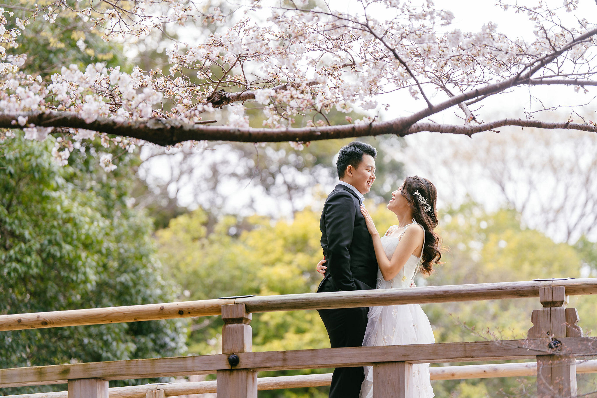 Kyoto Pre-Wedding Photoshoot | Nara Park, Gion & Mount Wakakusa at Nara Park pre-wedding photo