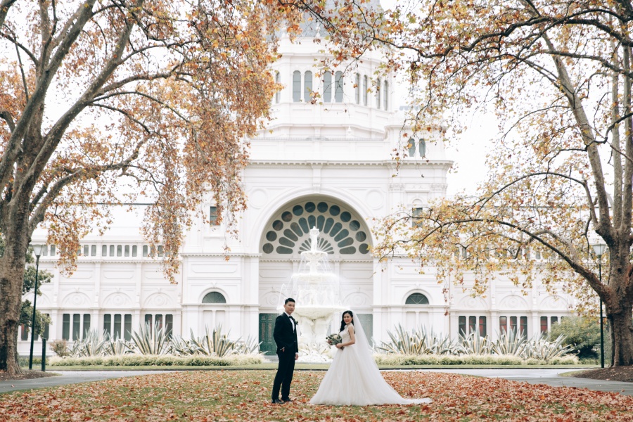 Melbourne Autumn Pre-Wedding Photoshoot At Carlton Garden, Parliament Building And Windsor Hotel by Freddie on OneThreeOneFour 0