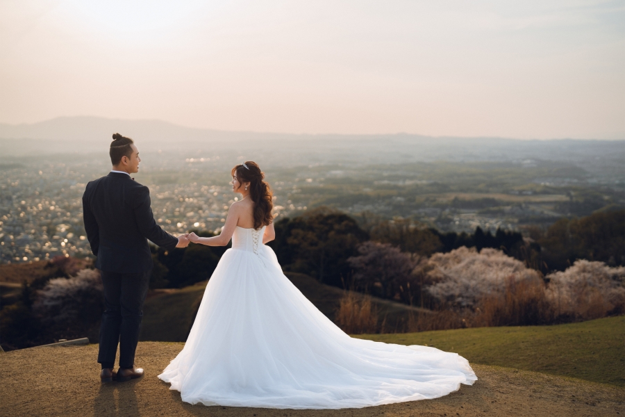 Spring Symphony: Xian Xiong & Samantha's Enchanting Pre-Wedding in Kyoto & Nara by Kinosaki on OneThreeOneFour 14