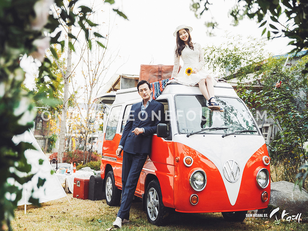 Korean Wedding Photos: Garden & Cafe by SUM Studio on OneThreeOneFour 20