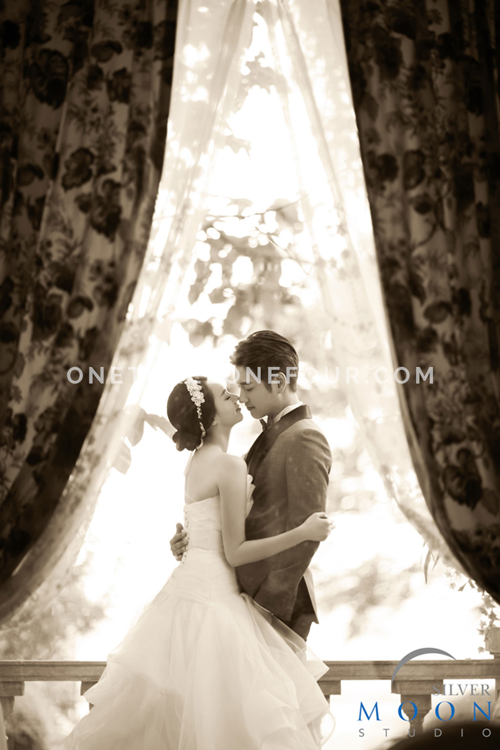 Korean Studio Pre-Wedding Photography: Elegance by Silver Moon Studio on OneThreeOneFour 10