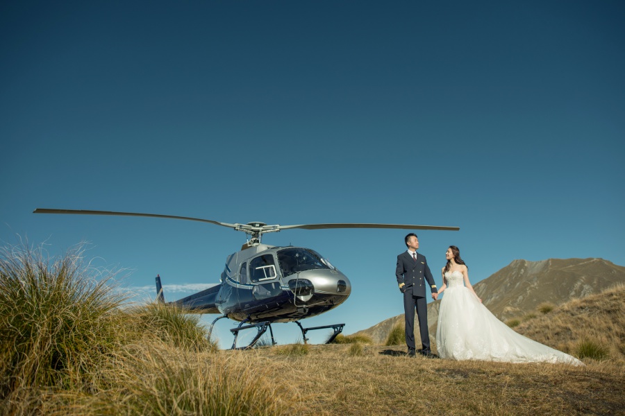 New Zealand Pre-Wedding Photoshoot At Coromandel Peak And Cardrona  by Mike  on OneThreeOneFour 7