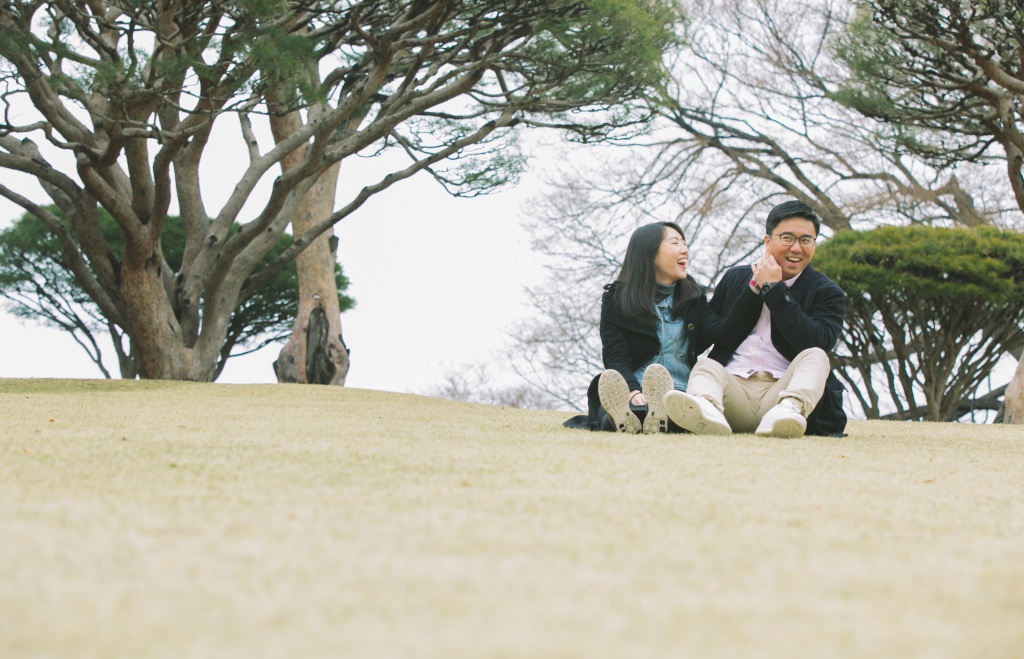 Japan Tokyo Casual Couple Photoshoot And Surprise Proposal With Cherry Blossom by Hiro  on OneThreeOneFour 7
