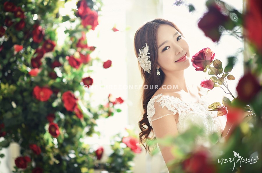 Korean Studio Pre-Wedding Photography: Studio by Nadri Studio on OneThreeOneFour 41