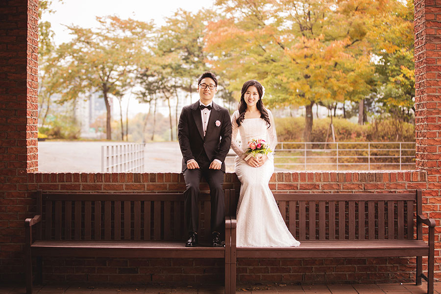 Korea Autumn Pre-Wedding Photoshoot At Seonyudo Park And Hanuel Park  by Junghoon  on OneThreeOneFour 13