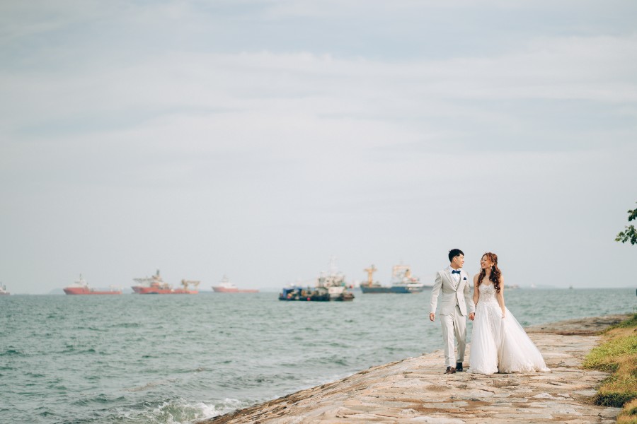 B&LY: Fort Canning, beach and Marina Bay Sands pre-wedding by Michael on OneThreeOneFour 9