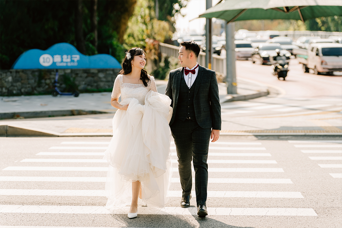 Yellow Gingko Autumn Pre-Wedding in Korea - Seoul Forest, Namsamgol Hanok Village & Samcheong-dong Cafe Street by Jungyeol on OneThreeOneFour 14