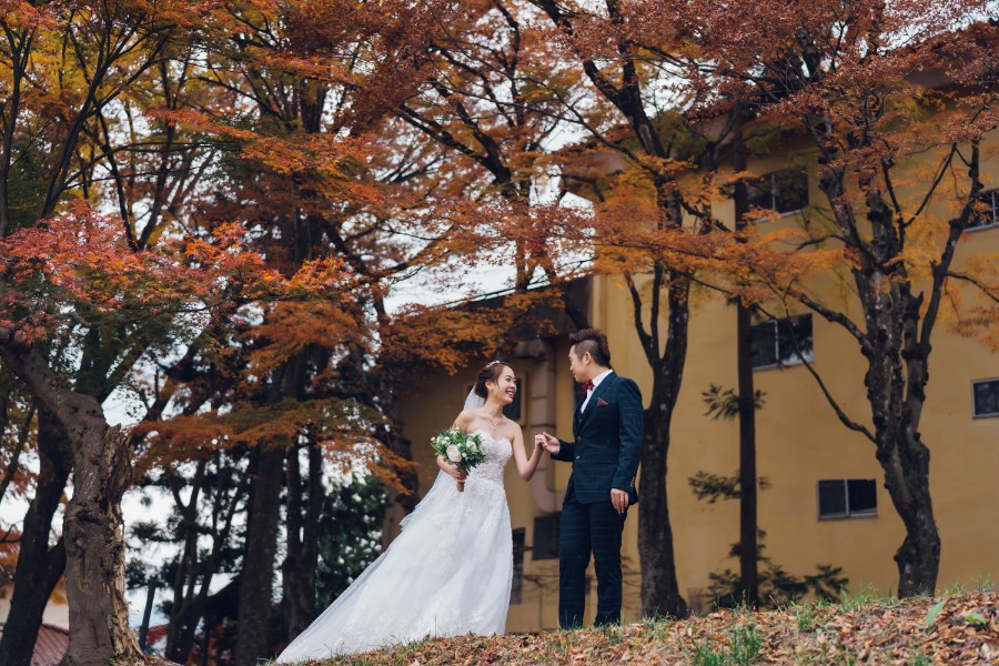 J&J: Tokyo Autumn Pre-Wedding Photoshoot by Lenham on OneThreeOneFour 19