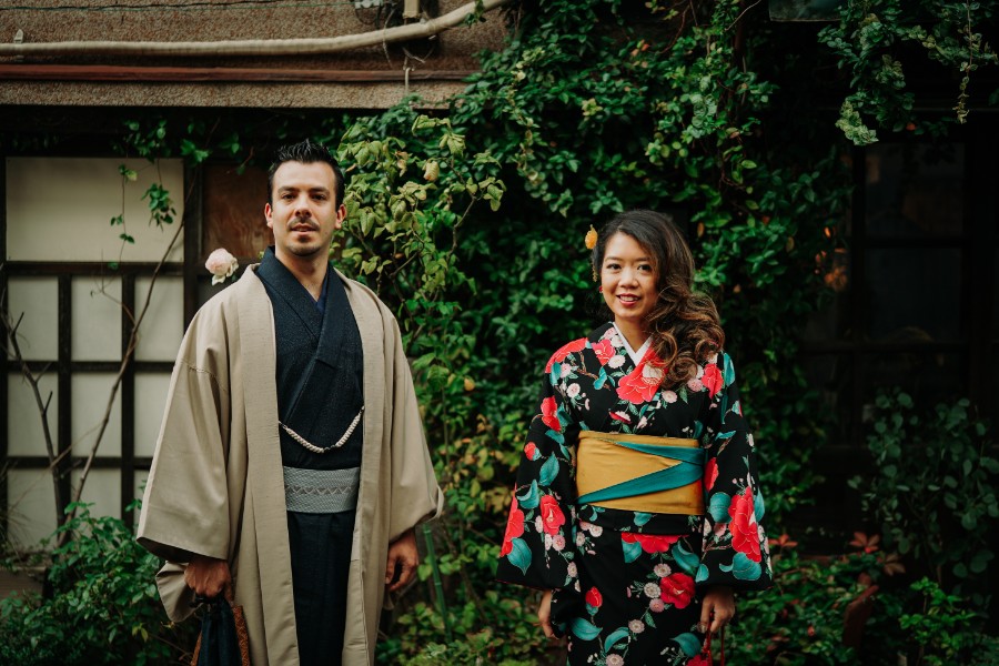 Japan Toyko Kimono Shoot at Nezu Shrine by Ghita  on OneThreeOneFour 19