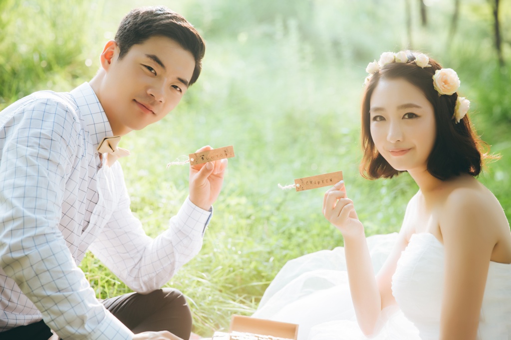 Korea Pre-Wedding Photoshoot At Seoul Forest by Jungyeol  on OneThreeOneFour 11