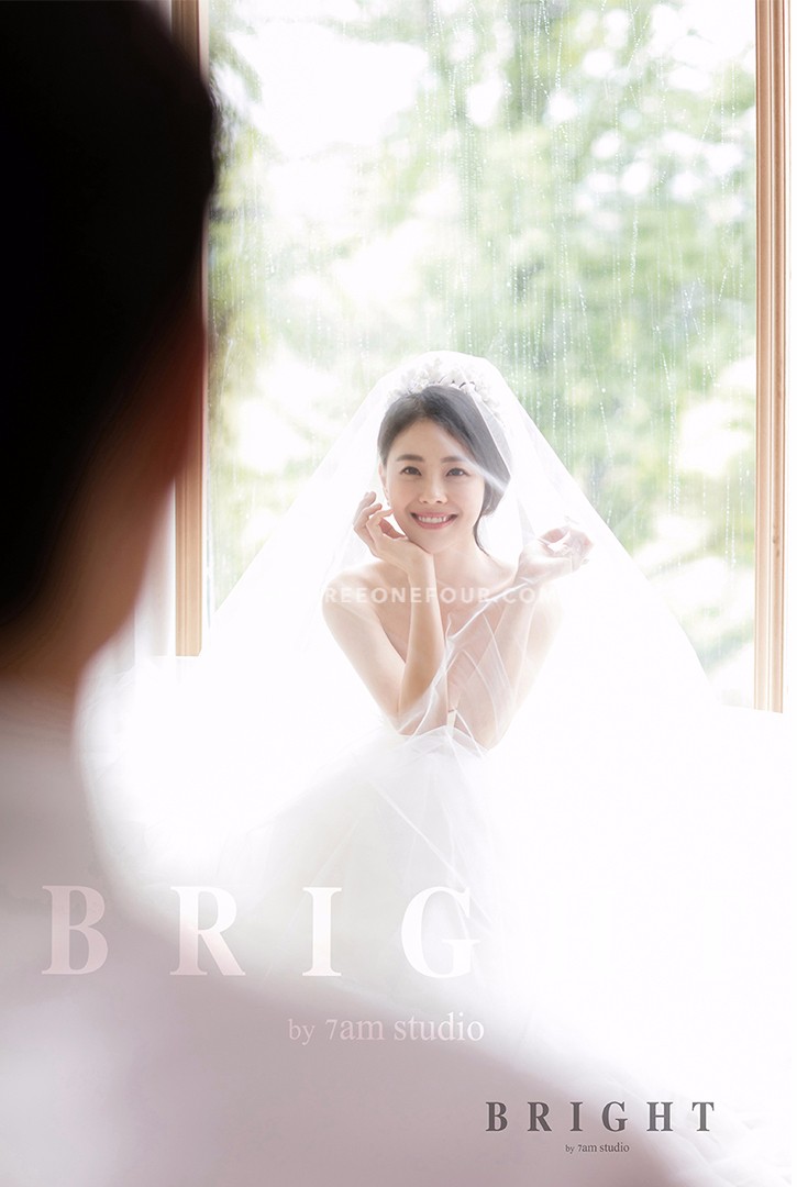 Korean 7am Studio Pre-Wedding Photography: 2017 Bright Collection by 7am Studio on OneThreeOneFour 31