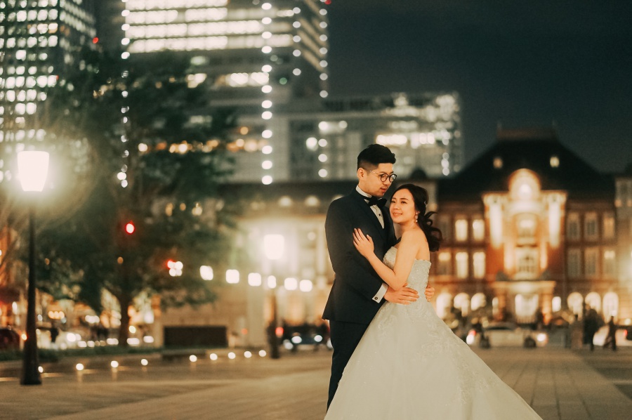 Tokyo Pre-Wedding Photoshoot At Shiba Park And Tokyo Station  by Lenham on OneThreeOneFour 16