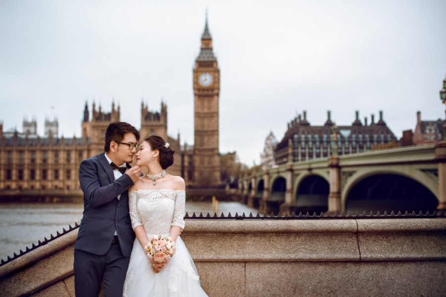 London Pre-Wedding Photoshoot At Big Ben And Westminster Abbey  by Dom on OneThreeOneFour 2