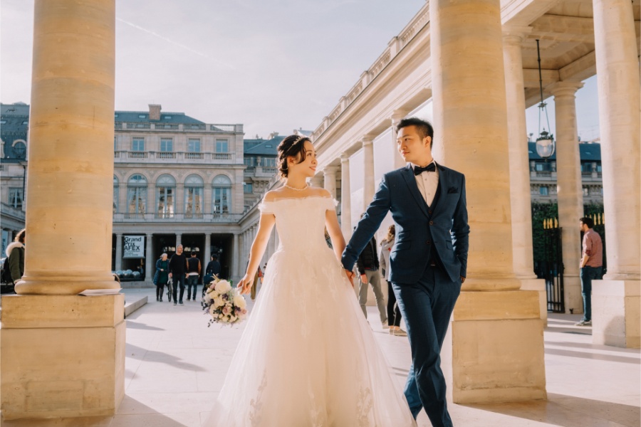 Paris Eiffel Tower and the Louvre Prewedding Photoshoot in France by Vin on OneThreeOneFour 27
