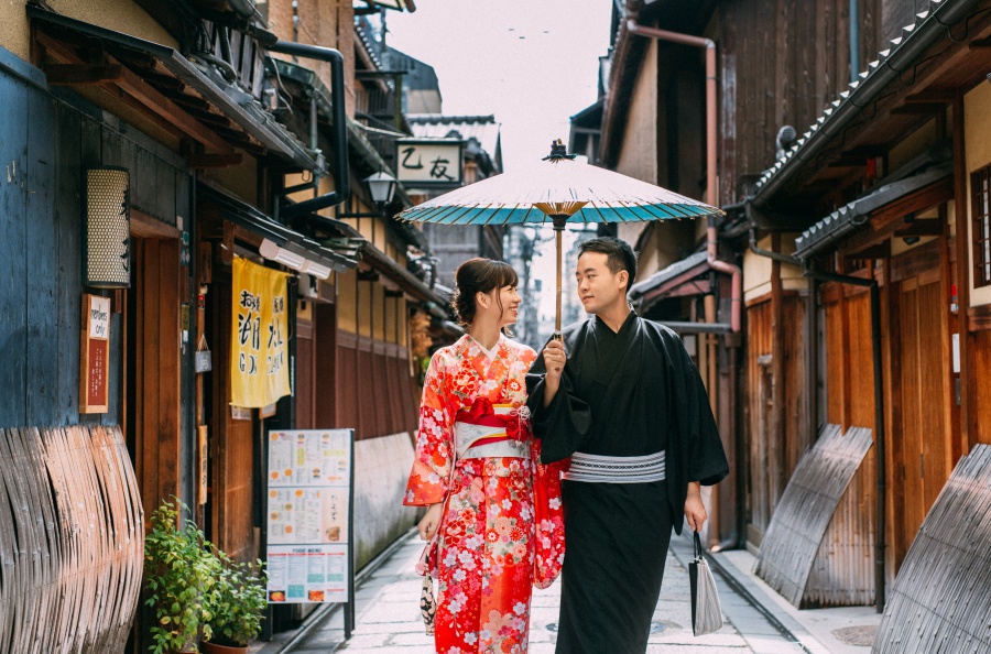 Kyoto Kimono Photoshoot At Gion District And Kennin-Ji Temple by Jia Xin on OneThreeOneFour 15