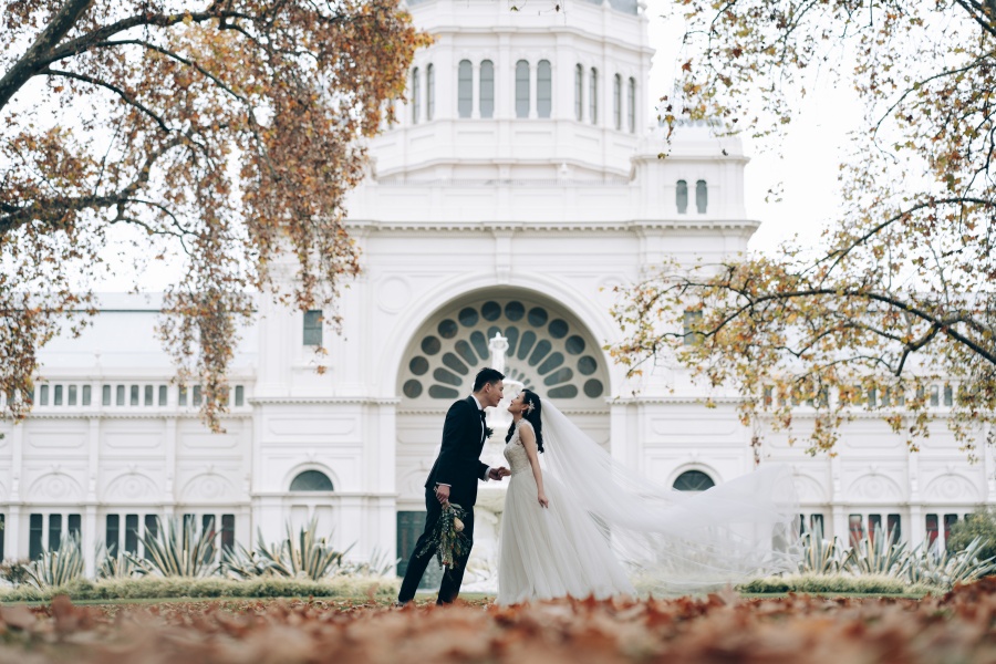 Melbourne Autumn Pre-Wedding Photoshoot At Carlton Garden, Parliament Building And Windsor Hotel by Freddie on OneThreeOneFour 3