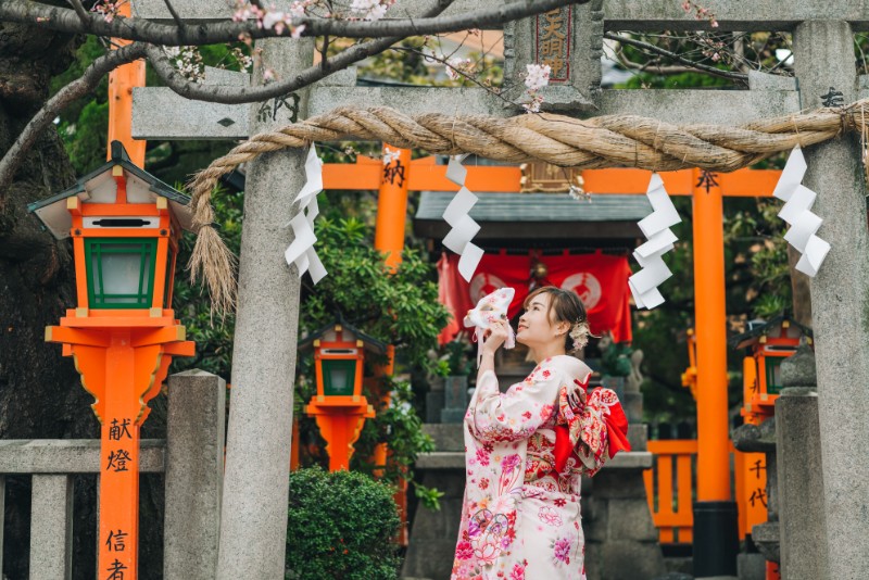 J&SJ: Kimono pre-wedding in Kyoto during popular cherry blossom season by Shu Hao on OneThreeOneFour 5