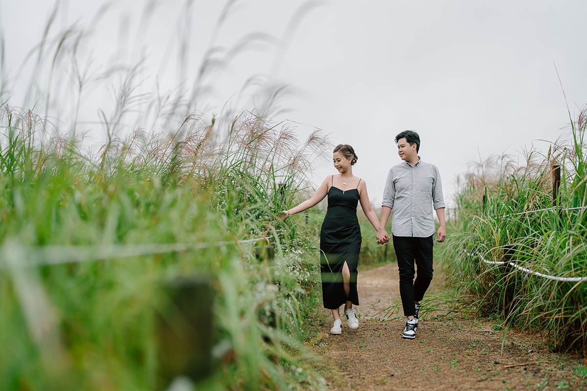 Korea Casual Elopement Couple Photoshoot at Haneul Sky Park by Jungyeol on OneThreeOneFour 7