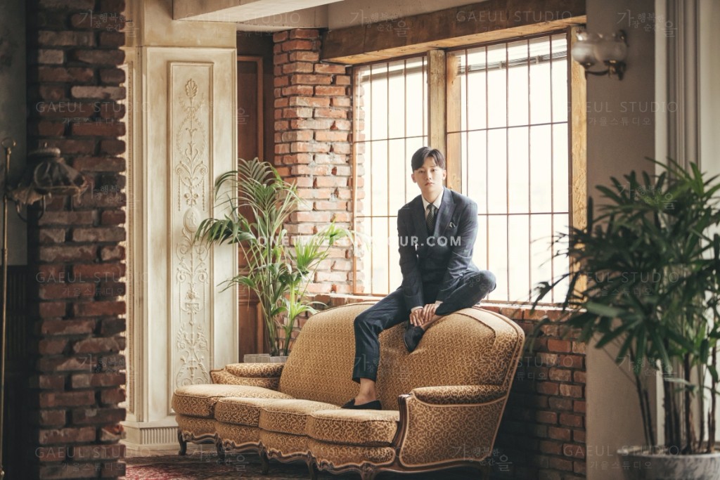 Gaeul Studio 2018 "SIGNATUR E" Collection (1) by Gaeul Studio on OneThreeOneFour 16