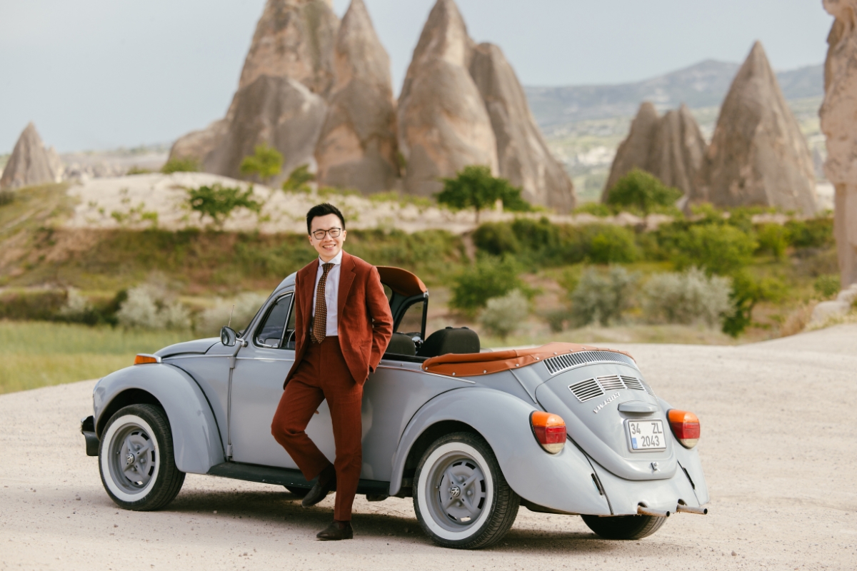 Cappadocia Pre-Wedding Photoshoot Hot Air Balloons Cave Hotel Roof Carpet Shop Slot Canyon Vintage Car by Aric on OneThreeOneFour 15