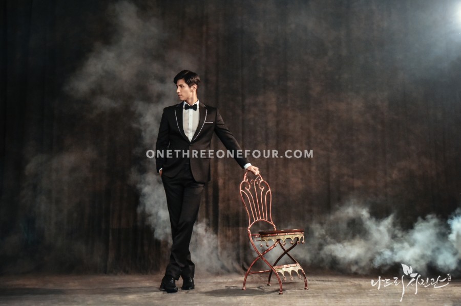 Korean Studio Pre-Wedding Photography: Studio by Nadri Studio on OneThreeOneFour 9