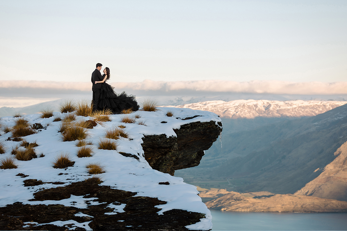 Dreamy Winter Pre-Wedding Photoshoot with Snow Mountains and Glaciers by Fei on OneThreeOneFour 23