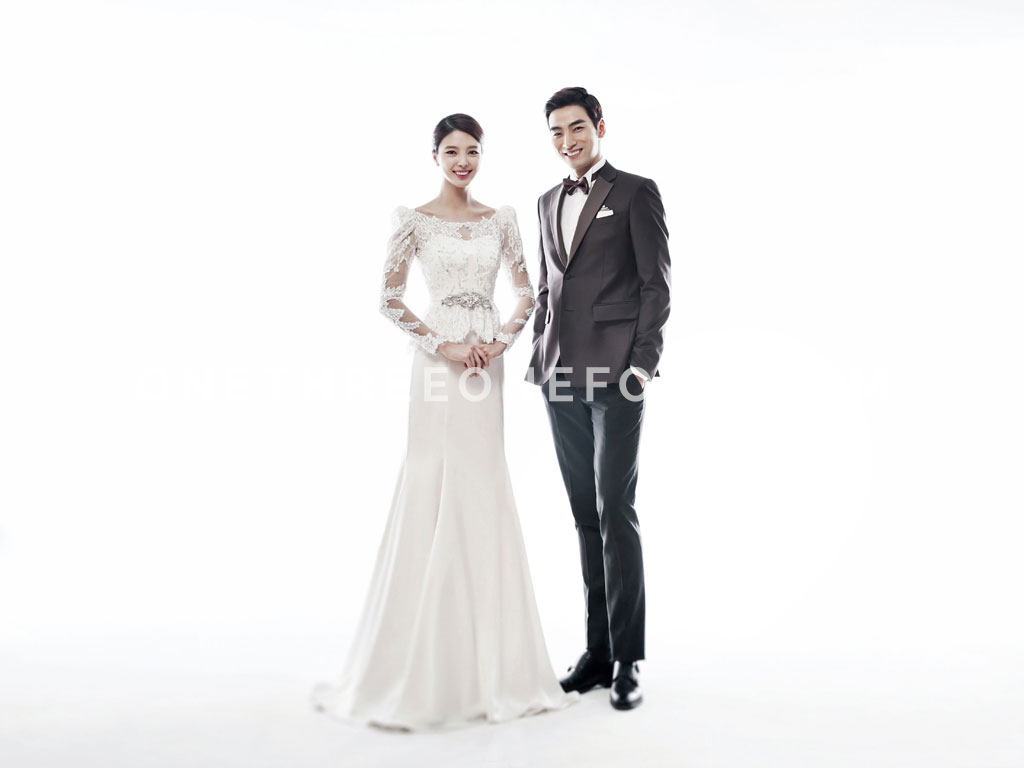Renoir | Korean Pre-wedding Photography by Pium Studio on OneThreeOneFour 22