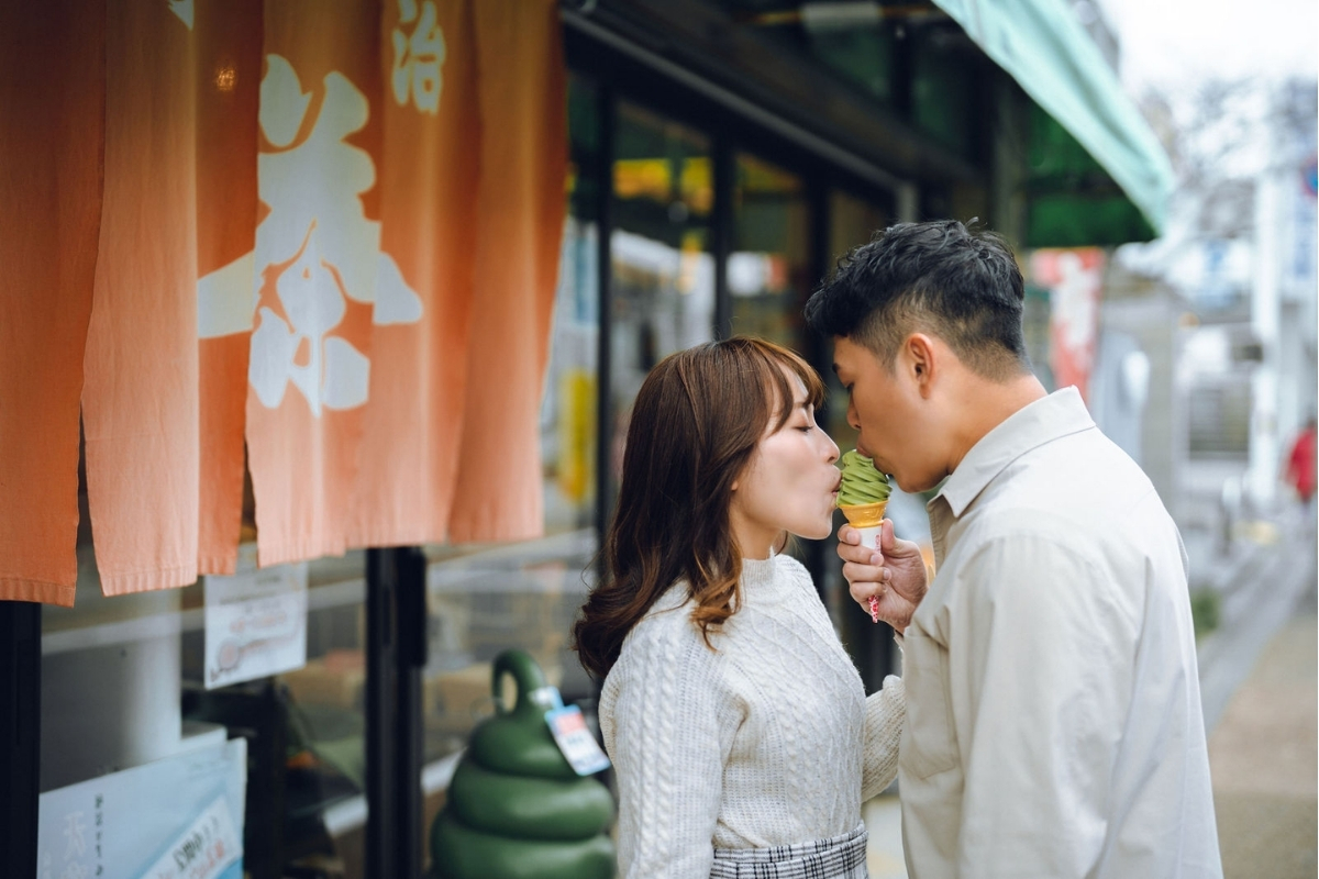 Kyoto Pre-Wedding Photoshoot with Eikando Temple, Kinosaki, Nara Deer Park & Mt. Wakakusa by Kinosaki on OneThreeOneFour 8