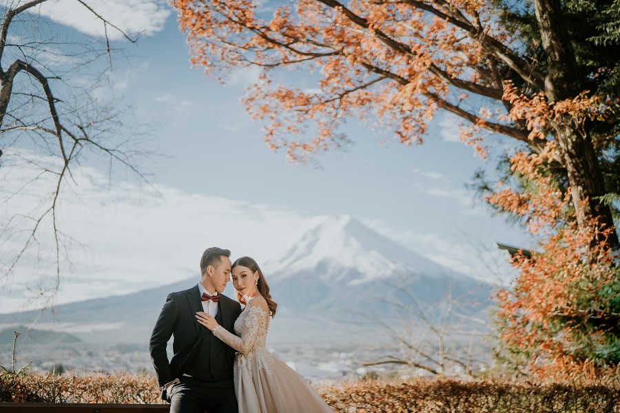 Japan Tokyo and Mt Fuji Pre-wedding Photoshoot  by Ghita on OneThreeOneFour 3