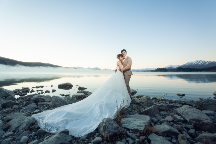 紐西蘭婚紗拍攝 - 蒂卡波湖與銀河 by Xing on OneThreeOneFour 12