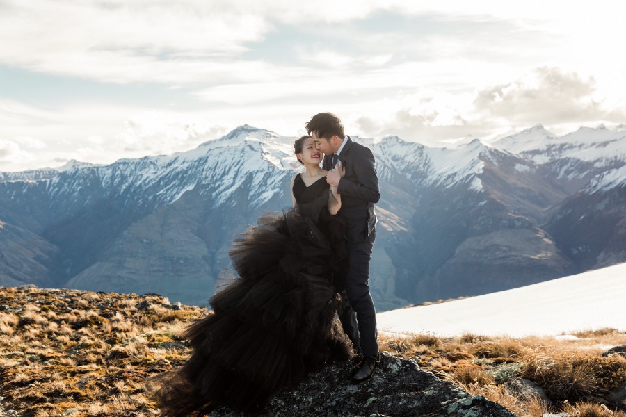紐西蘭婚紗拍攝 - 櫻花景、草泥馬公園攝影、雪山 by Fei on OneThreeOneFour 17