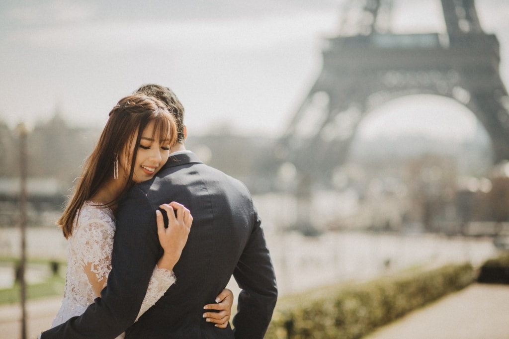 Paris Pre-Wedding Photoshoot for Singapore Couple Around The Eiffel Tower  by LT on OneThreeOneFour 24