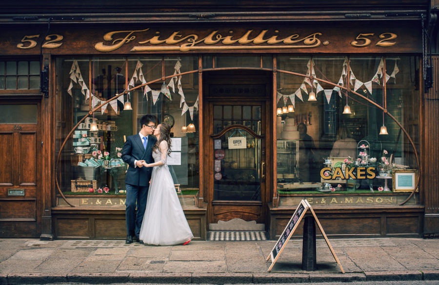 London Pre-Wedding Photoshoot At Cambridge University  by Dom on OneThreeOneFour 4