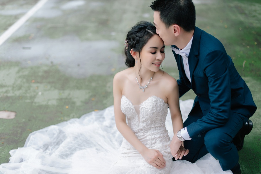 Bangkok Chong Nonsi and Chinatown Prewedding Photoshoot in Thailand by Sahrit on OneThreeOneFour 12