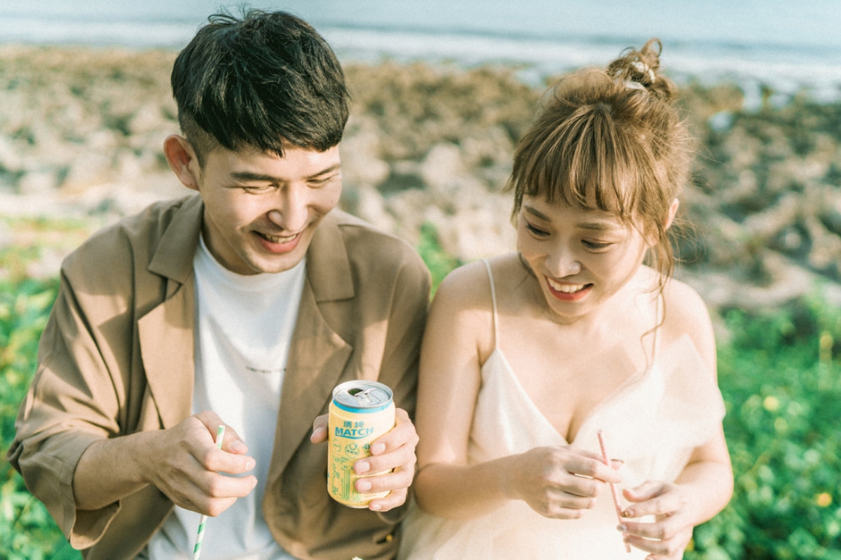 Taiwan Pre-Wedding Photoshoot Scooter Ride Sea Pier by  on OneThreeOneFour 8