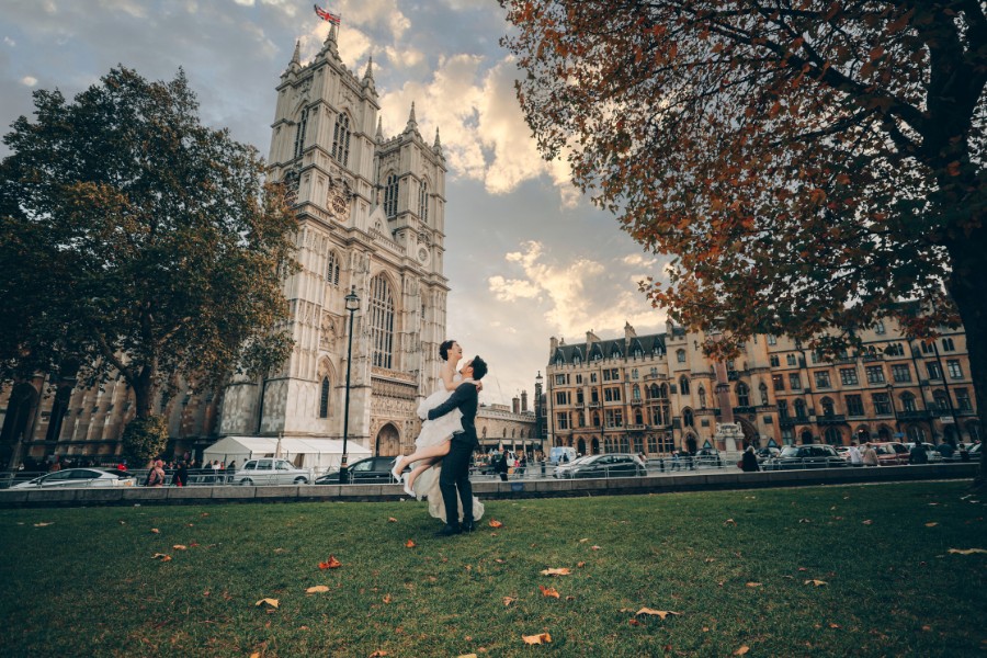 London Pre-Wedding Photoshoot At Big Ben, Millennium Bridge, Tower Bridge, Palace of Westminister and St.Paul Cathedral  by Dom on OneThreeOneFour 23