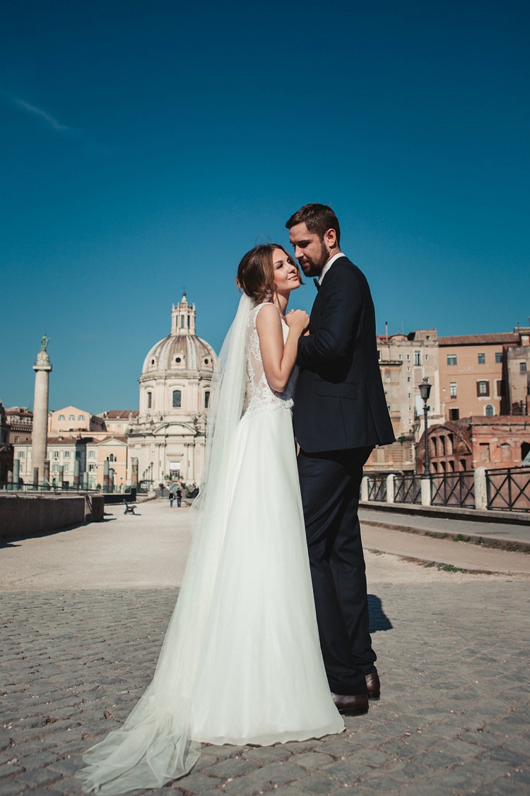 Rome Wedding Photoshoot - Pantheon by Olga  on OneThreeOneFour 4