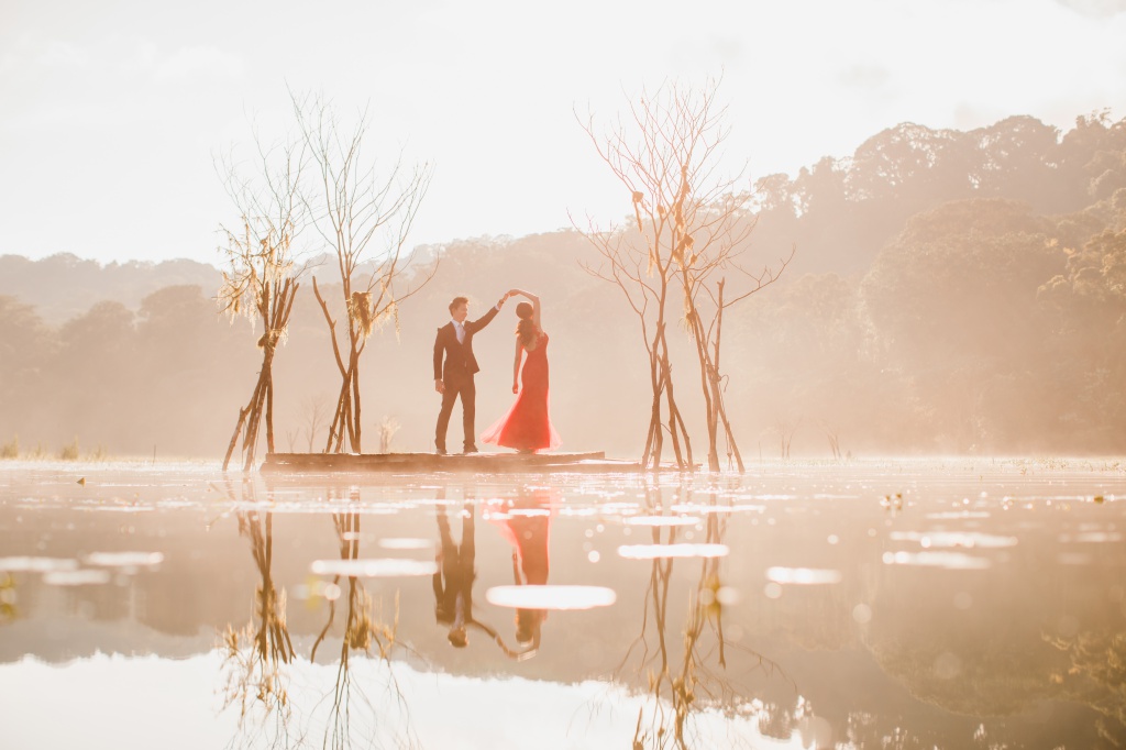 Bali Pre-Wedding Photoshoot At Tamblingan Lake And Forest  by Hendra on OneThreeOneFour 2