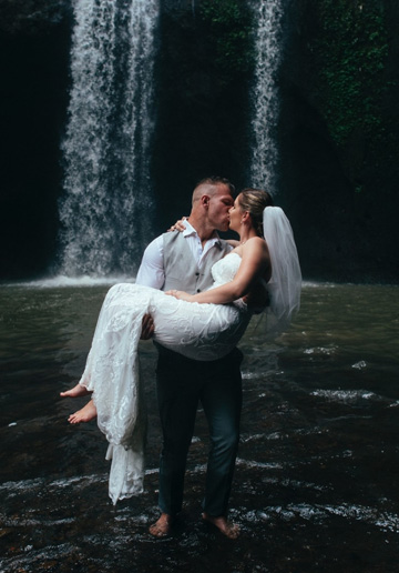 Bali Elopement At Kamandalu Ubud