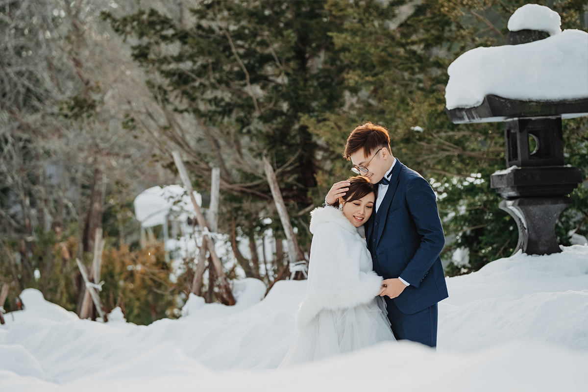 Japan Hokkaido Winter Wonderland Photoshoot at Forest, Niseko & Shrine  by Kuma on OneThreeOneFour 15