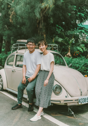 Taiwan Pre-Wedding Photoshoot Quiet Neighbourhood Rooftops Countryside Beach