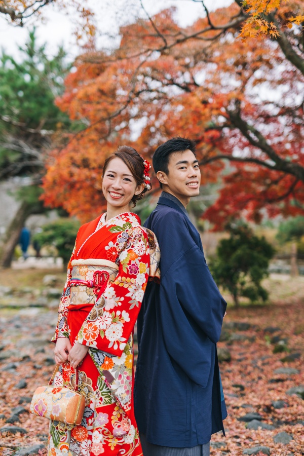 Japan Kyoto Autumn Higashiyama Kimono Prewedding Photoshoot by Shu Hao on OneThreeOneFour 22