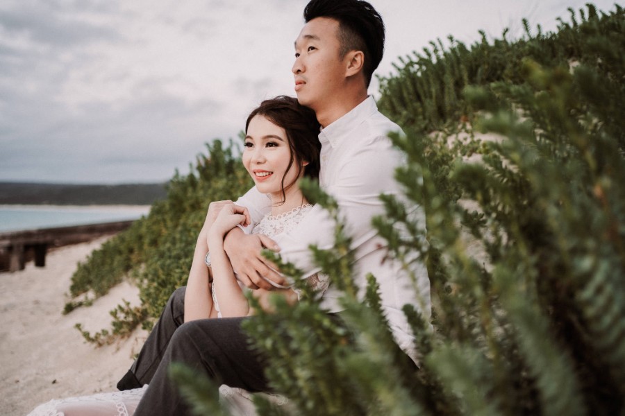 J&C: Half-day pre-wedding at pine forest and beach by Jimmy on OneThreeOneFour 13