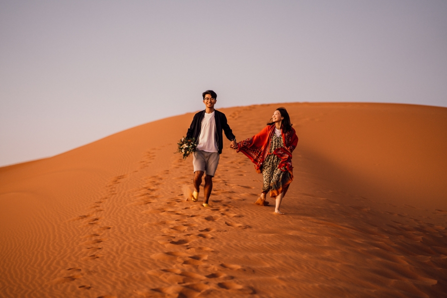 Morocco Sahara Desert Surprise Proposal And Casual Pre-Wedding Photoshoot by A.Y. on OneThreeOneFour 10