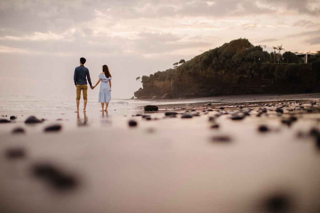 bali post-wedding couple shoot nyanyi beach