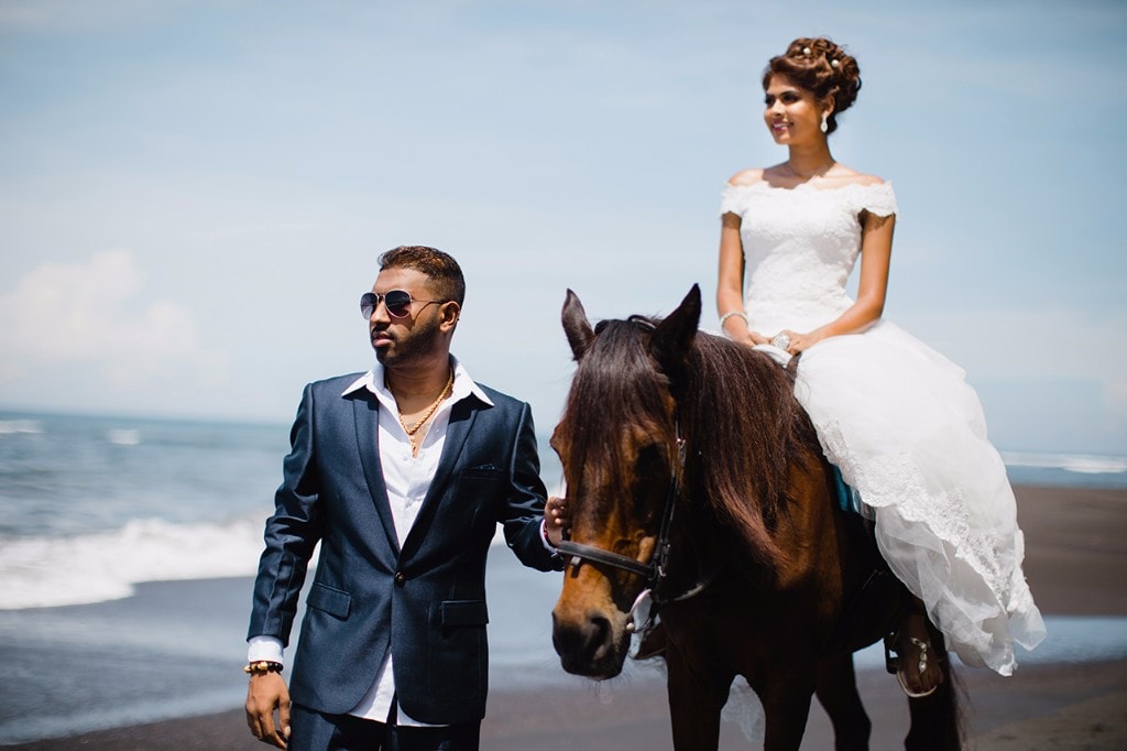 bali wedding photography horse beach yacht