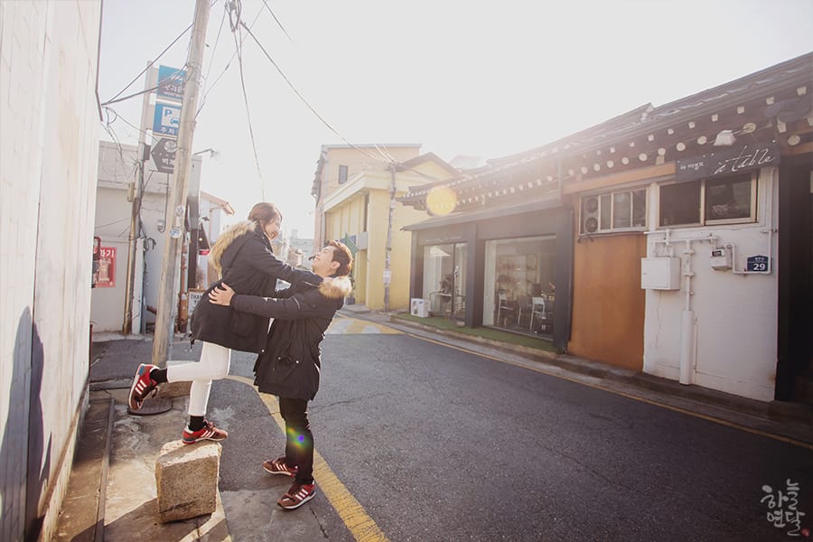 couple photo shoot sam cheong dong gyeong bok gung