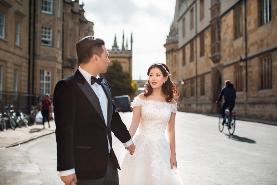 London Pre-Wedding Photoshoot At Cotswold And Oxford University  by Dom  on OneThreeOneFour 13